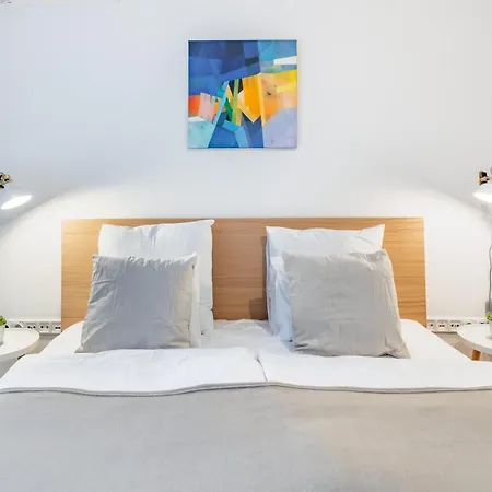 Buda - Comfy - Easy Sleep * بودابست